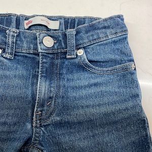 Levi’s 511 Slim size 5 boys jeans with adjustable waist.